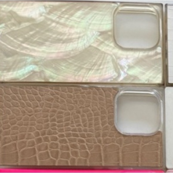 Flaunt cases - Picture 1 of 1